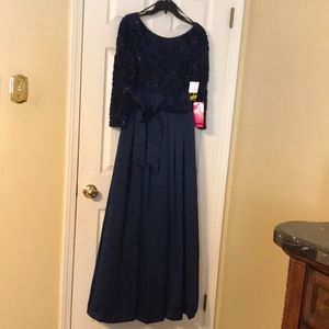 New Jessica Howard Ballgown